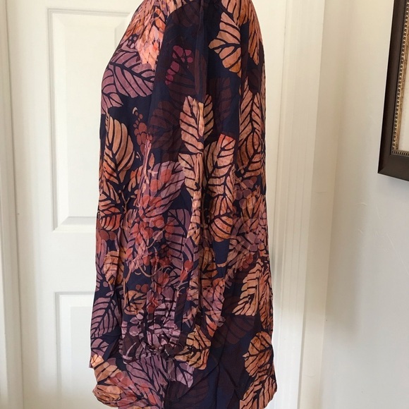 Print Top - Picture 4 of 6